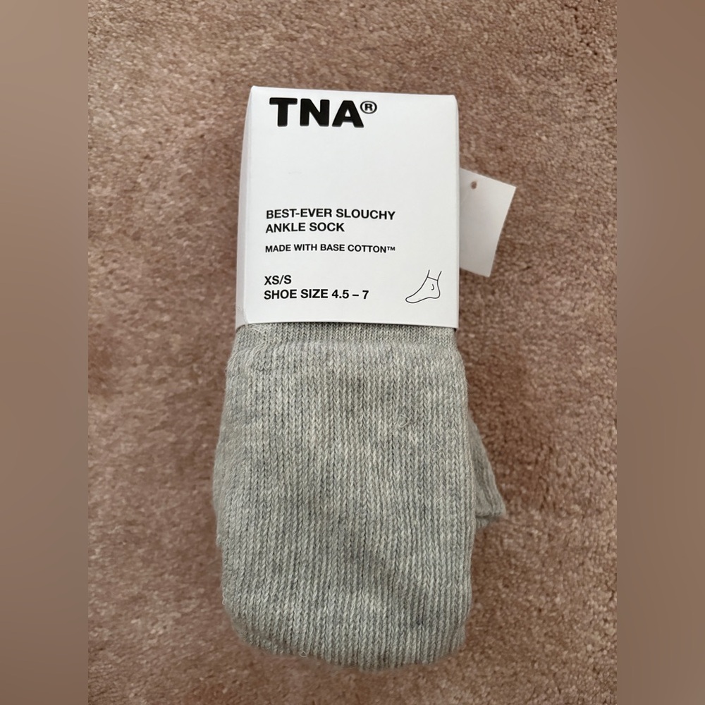 TNA Light Gray Slouchy Ankle Socks